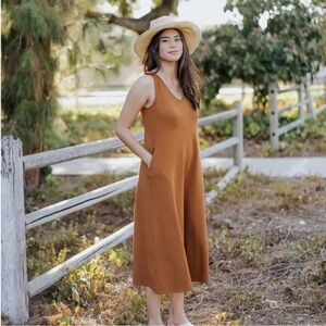 Mien Lakeside Wide Leg Sleeveless Jumpsuit in Saddle Brown Sz M